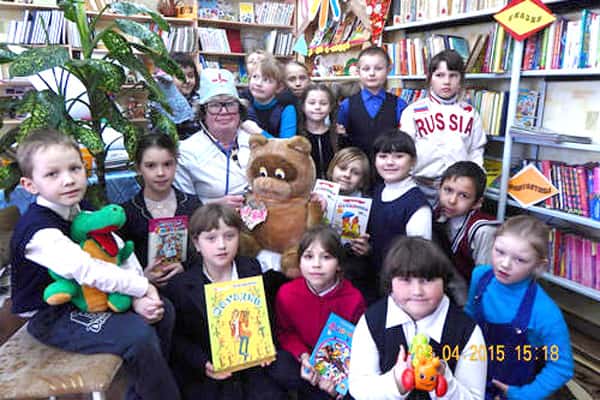 Добрый доктор Айболит побывал в Сабиковской сельской библиотеке и порадовал детей