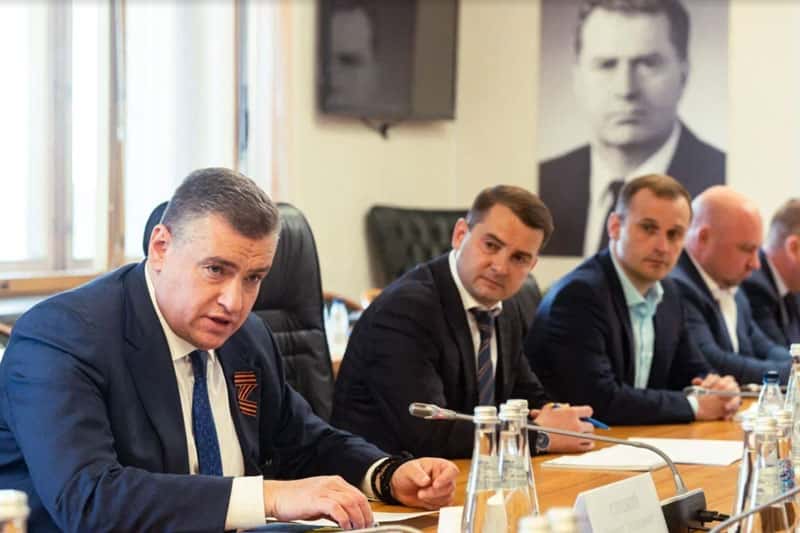 Госдума хочет обязать российские вузы снизить стоимость коммерческого обучения для студентов на 50%