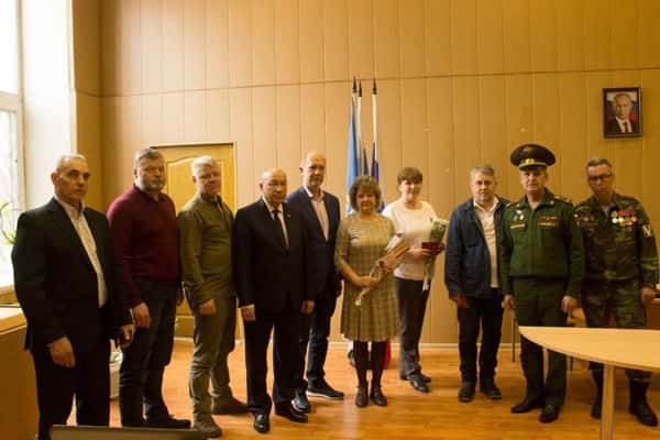 Жители Шалинского района награждены медалями за помощь СВО: массовое участие и призыв к автоволонтерству