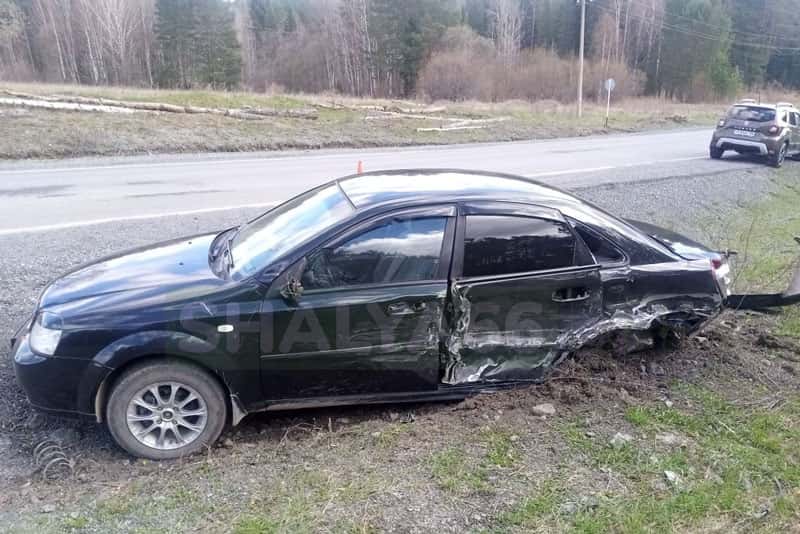 "Виновник вылетел на встречку!" Под Шалей в ДТП пострадал 34-летний водитель автомашины "ВАЗ-21114"