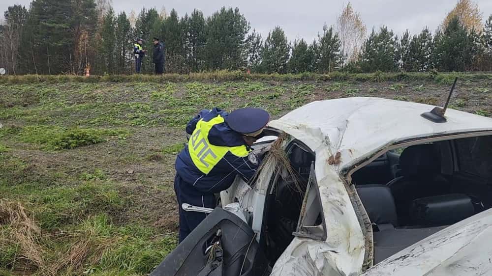 Непристегнутый пассажир погиб в ДТП под Шалей: подробности страшной аварии