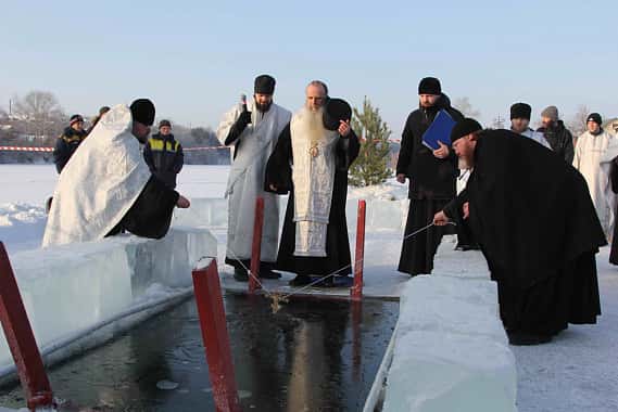 Кремация не влияет на судьбу души: священник РПЦ развеял мифы