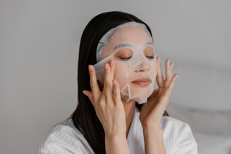 Как снять отечность лица после праздников: советы врача-косметолога Валентины Петуниной | Косметолог Петунина объяснила, как снять отечность лица после праздников Как снять отечность лица после праздников: советы врача-косметолога Валентины Петуниной | Косметолог Петунина объяснила, как снять отечность лица после праздников